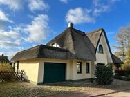 Reetdachhaus mit Wasserblick - Sauzin