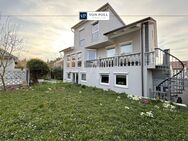 * Großes Zweifamilienhaus mit schönem Garten * - Bietigheim-Bissingen