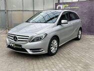 Mercedes-Benz B 180 Xenon Sizheiz. PDC Alu Parkassist wenig KM - Eisenach