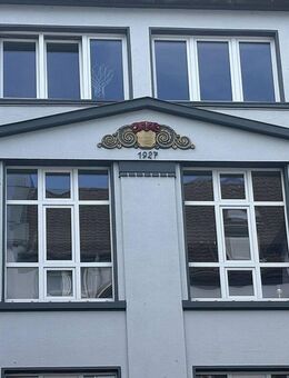 ART DECO und BAUHAUS-Architektur in schönster Form: Top gepfl. Wohn-/Geschäftshaus in Stadtmitte ! - Krefeld