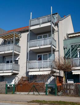 Großzügiges 1-Zimmer-Apartment mit Garten und idealer Verkehrsanbindung in Neusäß - Neusäß