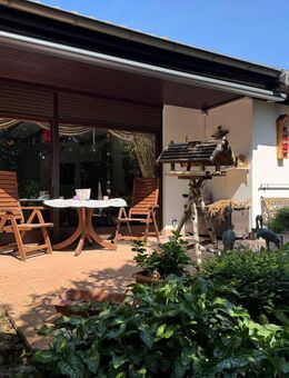 !FRÜH Immobilien: Großzügiger Bungalow in guter Wohnlage von Lampertheim - Lampertheim