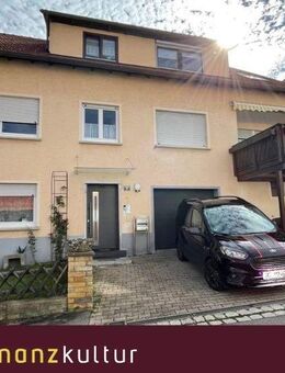 Großzügige 4 Zimmer Wohnung mit Einbauküche - Bad Urach