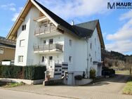 Geräumige 3-Zimmer-Dachgeschoss-Maisonettewohnung mit privater Erdterrasse - Gutach (Breisgau)