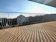 **Neubau** Schöne 2-Zimmer-Wohnung mit Einbauküche und Balkon! - Fürth