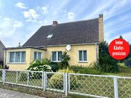 HORN IMMOBILIEN ++ Einfamilienhaus in Torgelow mit großem Grundstück, zentrumsnah - Torgelow