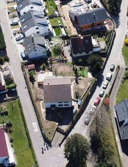 Freistehendes Einfamilienhaus mit großem Grundstück in Grünwettersbach - Karlsruhe