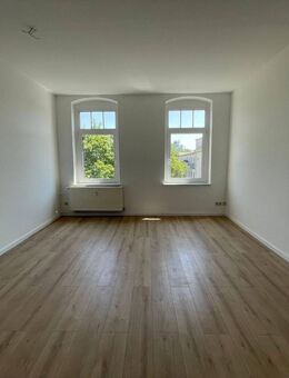 Sanierte 3 Raumwohnung mit Einbauküche in Schloßchemnitz! - Chemnitz