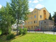 Gemütliche, kleine 1-Zimmer-Wohnung im Erdgeschoss * mit neuem Laminatboden, sep. Küche & Badewanne - Limbach-Oberfrohna