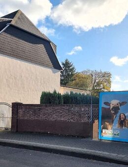 **Mehrfamilienhaus mit Baugrundstück** - Hürth