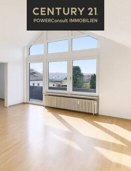 HELLE ZWEIZIMMER DACHGESCHOSS WOHNUNG - MIT BALKON IN BEGEHRTER LAGE IN STUTTGART-VAIHINGEN - - Stuttgart