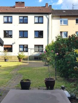 Helle 3-Zimmer-Wohnung mit Weitblick und Gemeinschaftsgarten in ruhiger Lage von Gelsenkirchen-Sutum - Gelsenkirchen