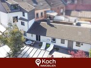 Charmantes Einfamilienhaus mit großer Terrasse, Garten & Doppelgarage in zentraler Lage von Alsdorf! - Alsdorf (Nordrhein-Westfalen)