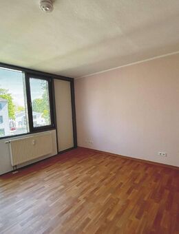 Gut geschnittene Wohnung mit Balkon und durchdachtem Raumkonzept - ideal für Singles oder Paare - Magdeburg