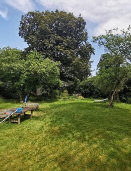 Charmante Villa mit Pool und Parkgarten - exklusives Refugium in Toplage bei München - Planegg