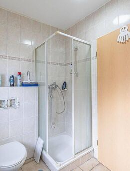 Vermietete 2-Zimmer-Wohnung mit ca. 6,5?% Rendite - in Ehndorf, 10 Minuten von Neumünster entfernt - Neumünster