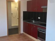 Gut geschnittene 1-Zimmer Wohnung mit Küche in Niederwerrn - Niederwerrn