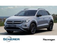 VW T-Roc, 1.5 TSI Style BLACKSTYLE, Jahr 2022 - Wiesbaden