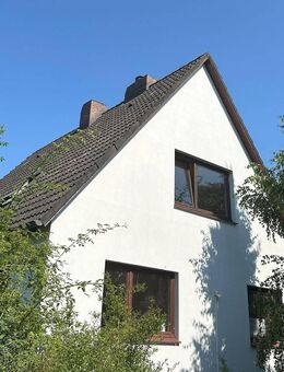 Sanierungsbedürftiges EFH in Ellerau. 115 m2 Wfl , 988 m2 Grundstück - Ellerau