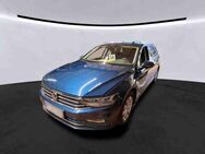 VW Passat Variant, 2.0 TDI Business, Jahr 2022 - Pirna