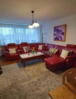 Sehr gepflegte Etagenwohnung mit gemütlichem Balkon - Hannover