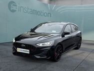 Ford Focus, 2.3 EcoBoost ST X, Jahr 2023 - München