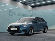 Audi A3, Sportback 35 TFSI EPH hinten Smartphone Interface, Jahr 2022 - München