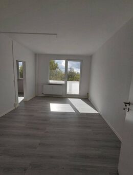 Freundliche 3-Zimmer-Wohnung mit Balkon in Schwerin - Schwerin