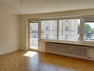 4,5-Zi.-Wohnung mit Balkon im Inneren Westen von Regensburg! Unmittelbare Nähe zum Herzogspark - Regensburg