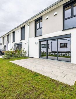 Exklusives Reihenhaus: Großzügig, modern & energieeffizient - Bad Friedrichshall