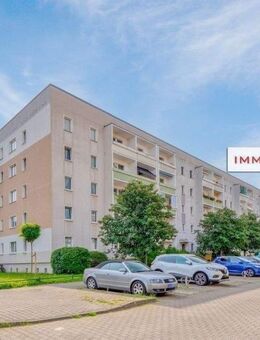 IMMOBERLIN.DE - Angenehm & gepflegt! Freundliche Wohnung mit Westbalkon in familiärer Lage - Falkensee