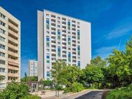 Sofort bezugsfertige 3-Zimmerwohnung mit Balkon! Küche mit Tresen! Aufzug! - Dresden