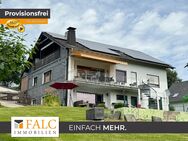 Mehrfamilienhaus auf großem Grundstück mit Scheune - Energieeffizient und mit herrlichem Blick - Much