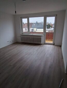 Helle 2-Zimmer-Wohnung in Celle mit Balkon - Celle