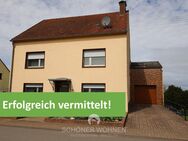 Weiten: Haus mit großem Grundstück und 2 Garagen - Mettlach