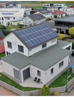 "Wohnen, arbeiten oder vermieten - dieses Haus macht alles möglich!" Schönes Einfamilienhaus mit Einliegerwohnung in Uffenheim - Uffenheim