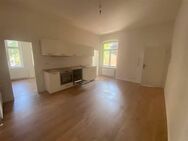 Weimar* Westvorstadt* san. Altbau* gemütliche kl. 2 Zimmer-Whg.* EBK* Tageslichbad mit Dusche - Weimar