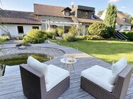 Charmantes 1-2 Familienhaus mit viel Platz und großem Garten in Bestlage von Zirndorf - Weiherhof - Zirndorf