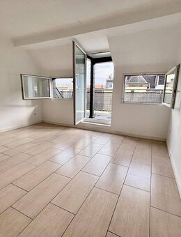 Wohnung 3ZKB mit Dachterasse in der südl Vorstadt Koblenz sucht neue junge Eigentümer - Koblenz