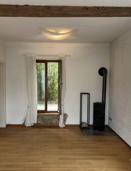 Charmante EG-Wohnung (opt. Gewerbe) mit vielen schönen Details in traumhafter Lage Au im Hexental - Au