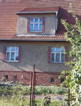 Viel Raum und Platz: Vielseitiges renovierungsbedürftiges Einfamilienhaus, zum kurzfristigen Bezug, - Schulzendorf