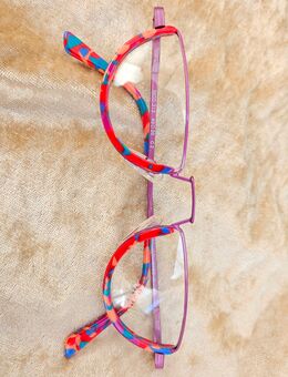 Vintage Brille unvergleichbar Crazy. Im Spektrum der Farben. - Grevenbroich