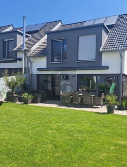 CHARMANTES EIGENHEIM IM LONETAL - Breitingen