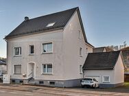 Renoviertes Dreifamilienhaus mit guter Ortsanbindung in Müschede! - Arnsberg