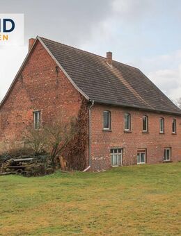 Dieses Einfamilienhaus im Harz steht auf ca. 2800 m² Grundstück! - Falkenstein (Harz)