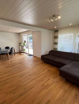 Erdgeschosswohnung im Zweifamilienhaus in Rheine - Eschendorf - Rheine