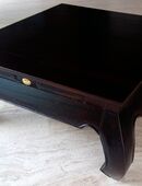 Schöner Couchtisch in 65779