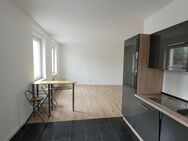 Sonnige Wohnung mit Balkon und Einbauküche* - Chemnitz