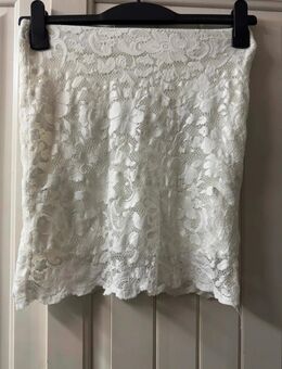 Spitzen Rock in weiß - Bochum