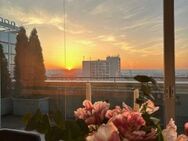 Wunderschöner Ausblick aus Ihrer einzigartigen Penthouse Wohnung im 11. OG - mit traumhaften Sonnenuntergang! - Dresden